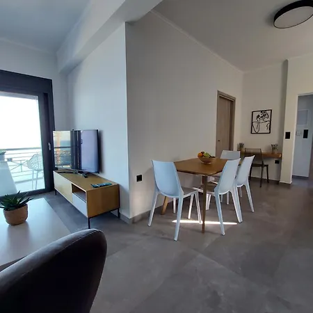 Christellie Luxury Apartman Kiáto