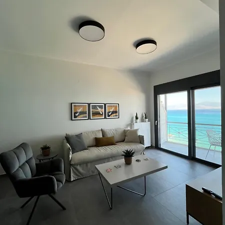 Christellie Luxury *