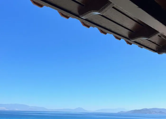 Apartment Christellie Luxury Kiáton